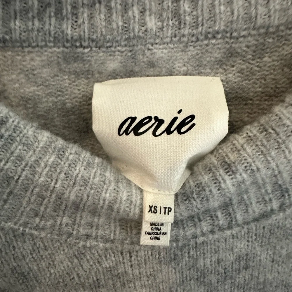 Aerie Gray Crewneck Sweater - Picture 2 of 3